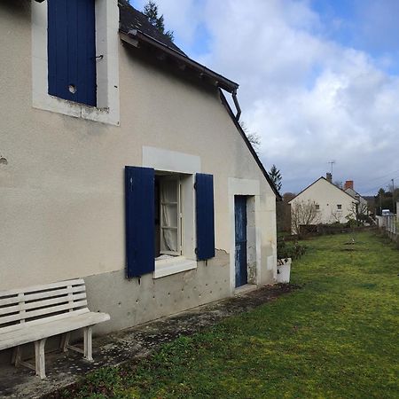 Maison Plain Pied, 2 Chambres, Longere Typique , Fraiche, Dans Bourg Avec Tous Commerces Luçay-le-Mâle エクステリア 写真